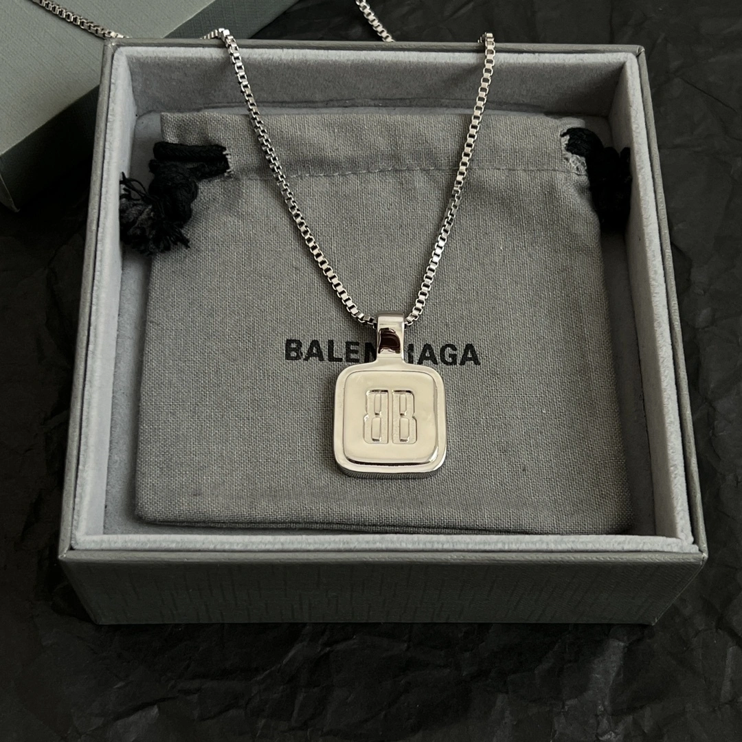 Barbara -- 218593i161 necklace 2colour item:E-S092L3167-2H