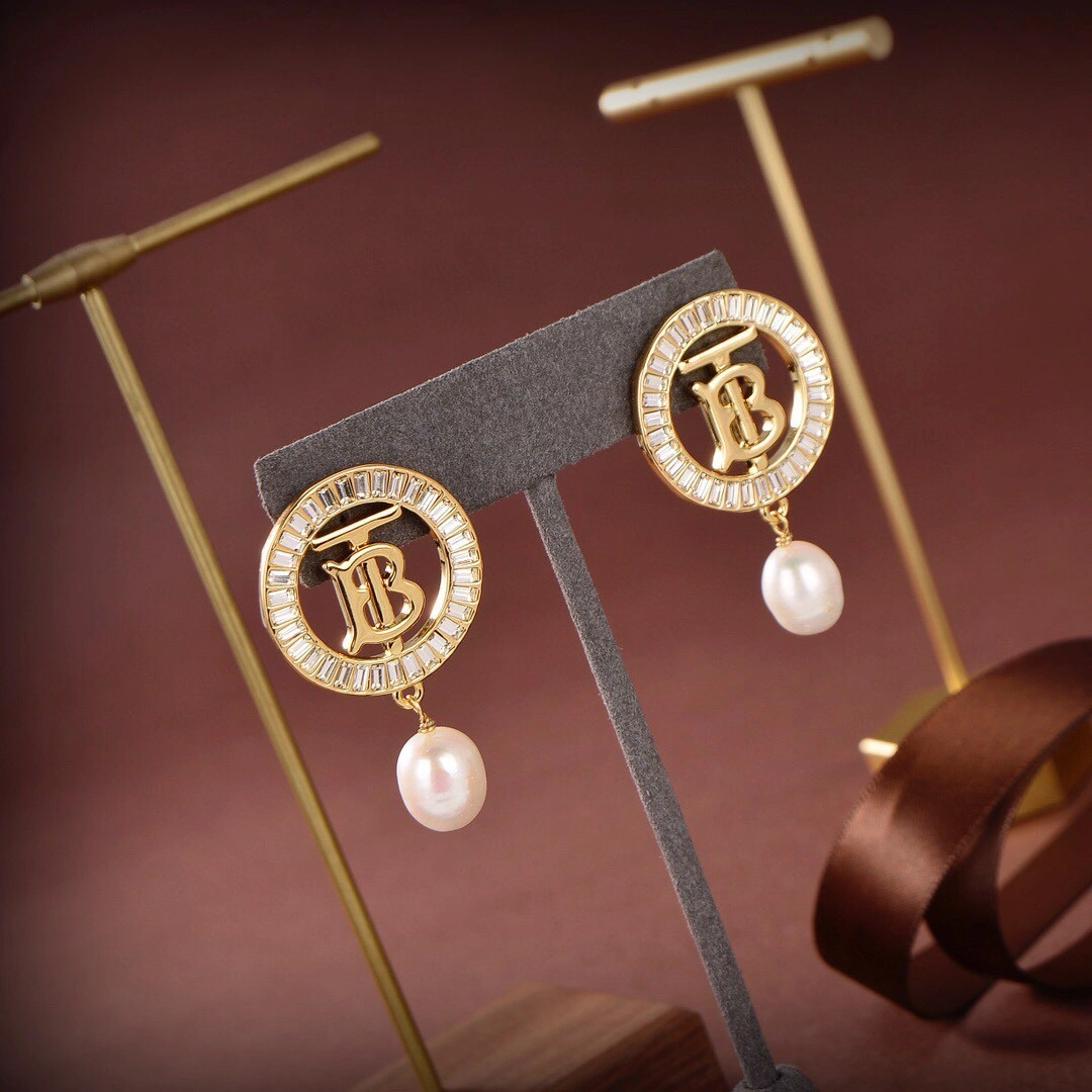 Barbara -- 2ur25rry earrings item:E-S092L3182H