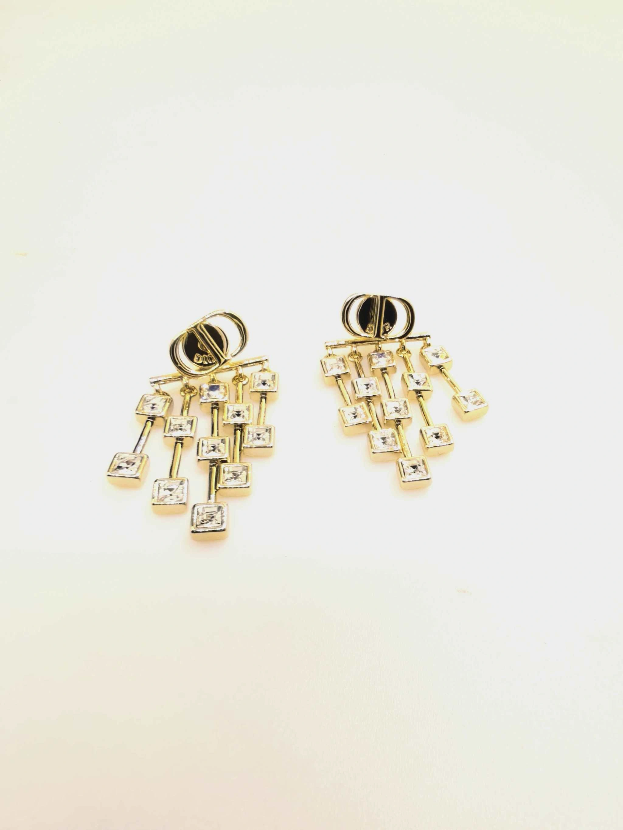 Barbara -- 4ior earrings item:E-S092L3153H