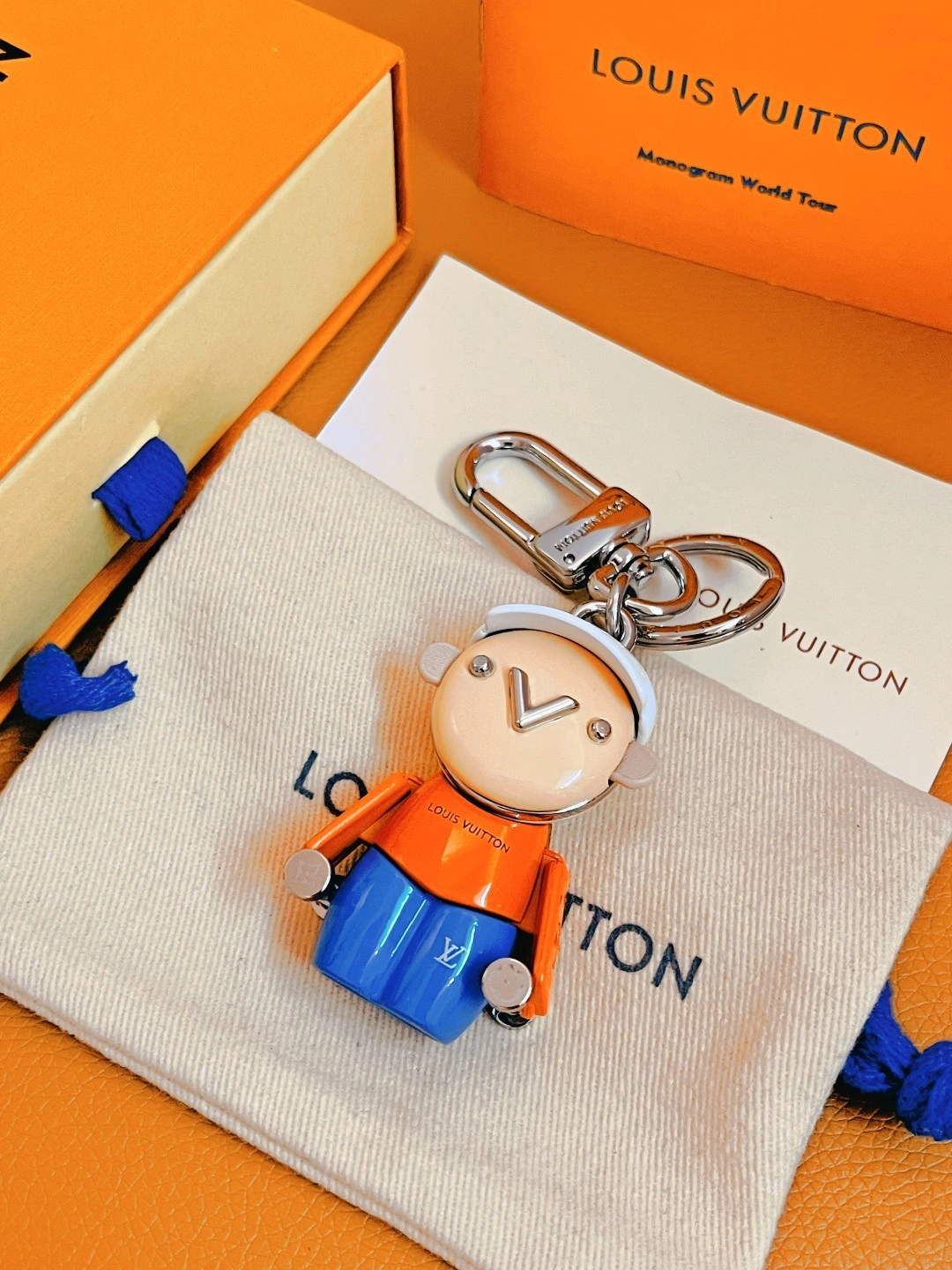 Barbara -- 8V M01197 Gaston Gym Monogram item:E-S000L3176H