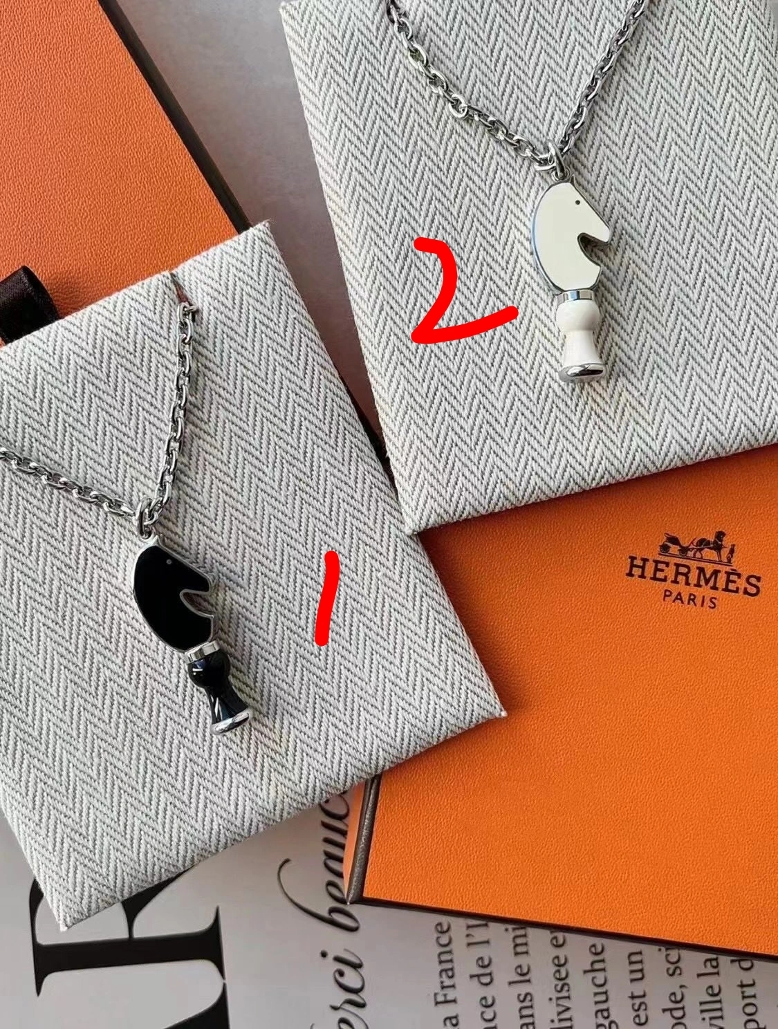 Barbara -- H5r75s necklace 2colour item:E-S092L3151-2H