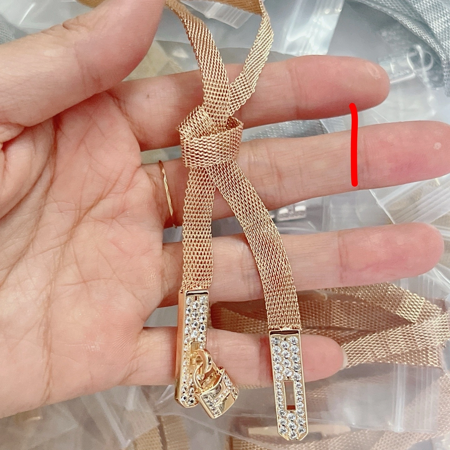 Barbara -- H5r75s necklace 3colour item:E-S092L3150-3H