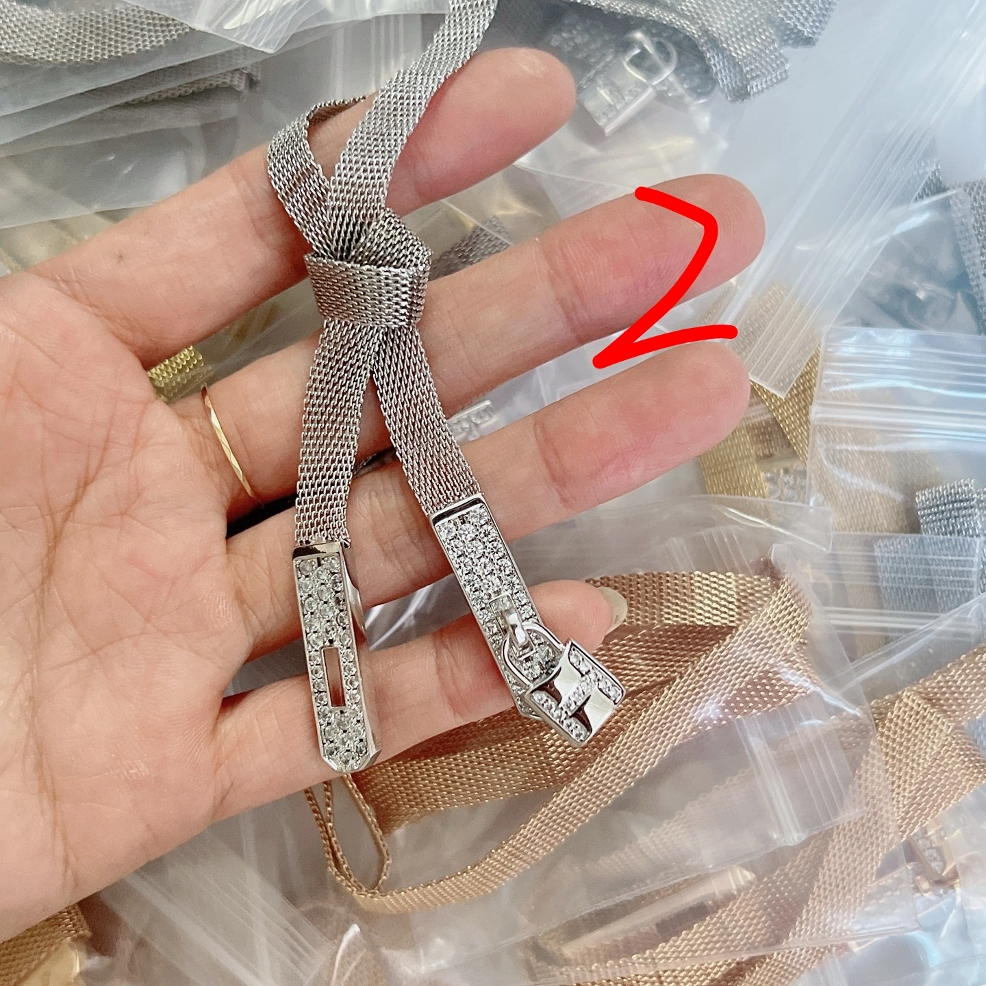 Barbara -- H5r75s necklace 3colour item:E-S092L3150-3H