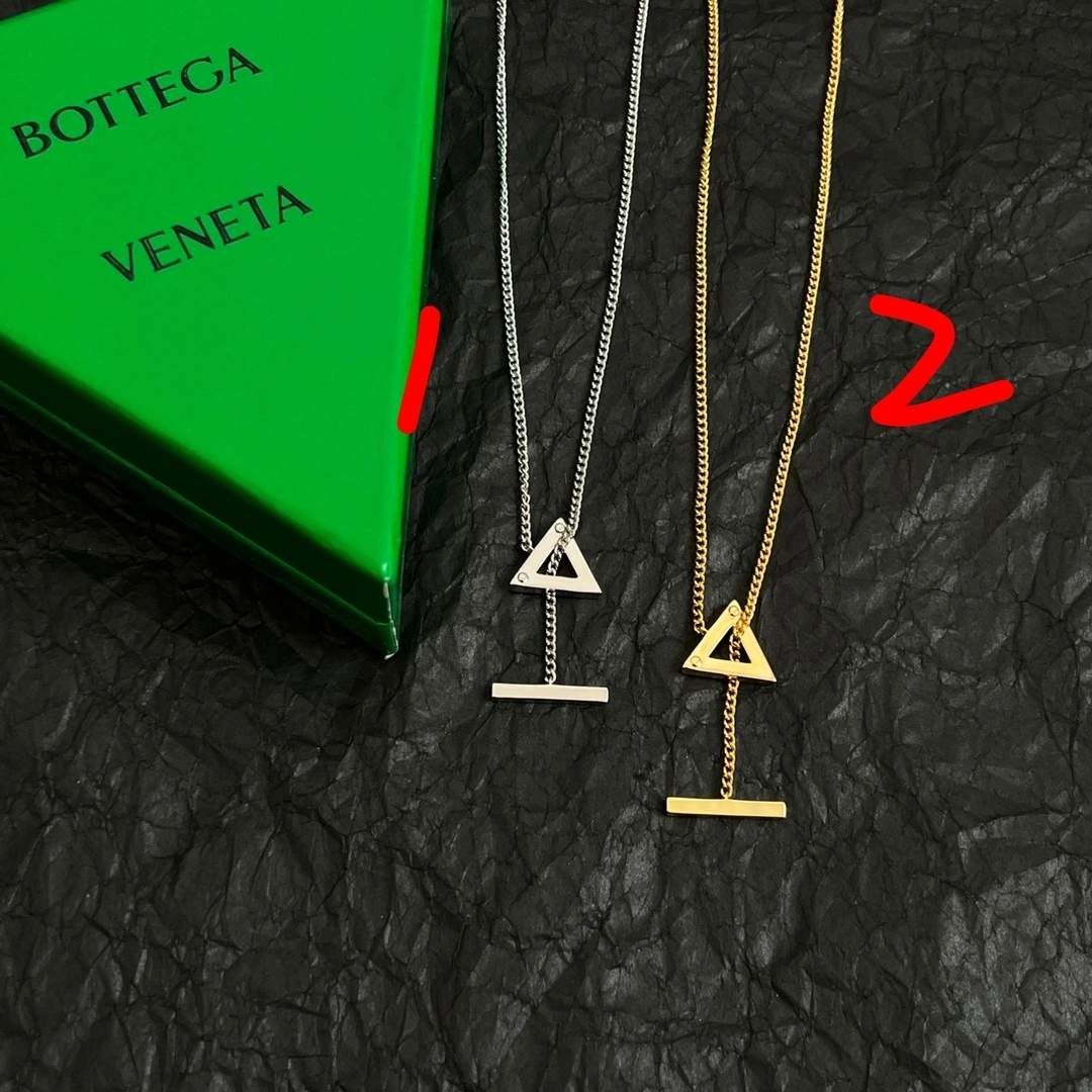 Barbara -- V595t1 necklace 2colour item:E-S092L3165-2H
