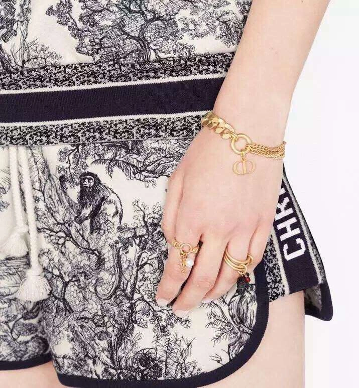 &*Barbara--- item : 092S06D1446