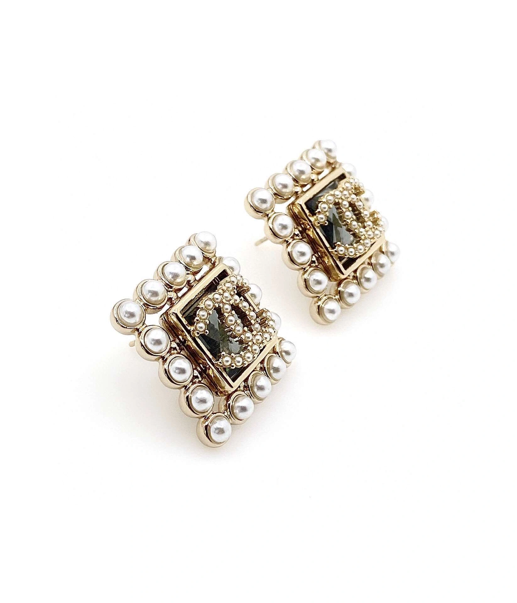 &*Barbara--- item : 092S06D1470