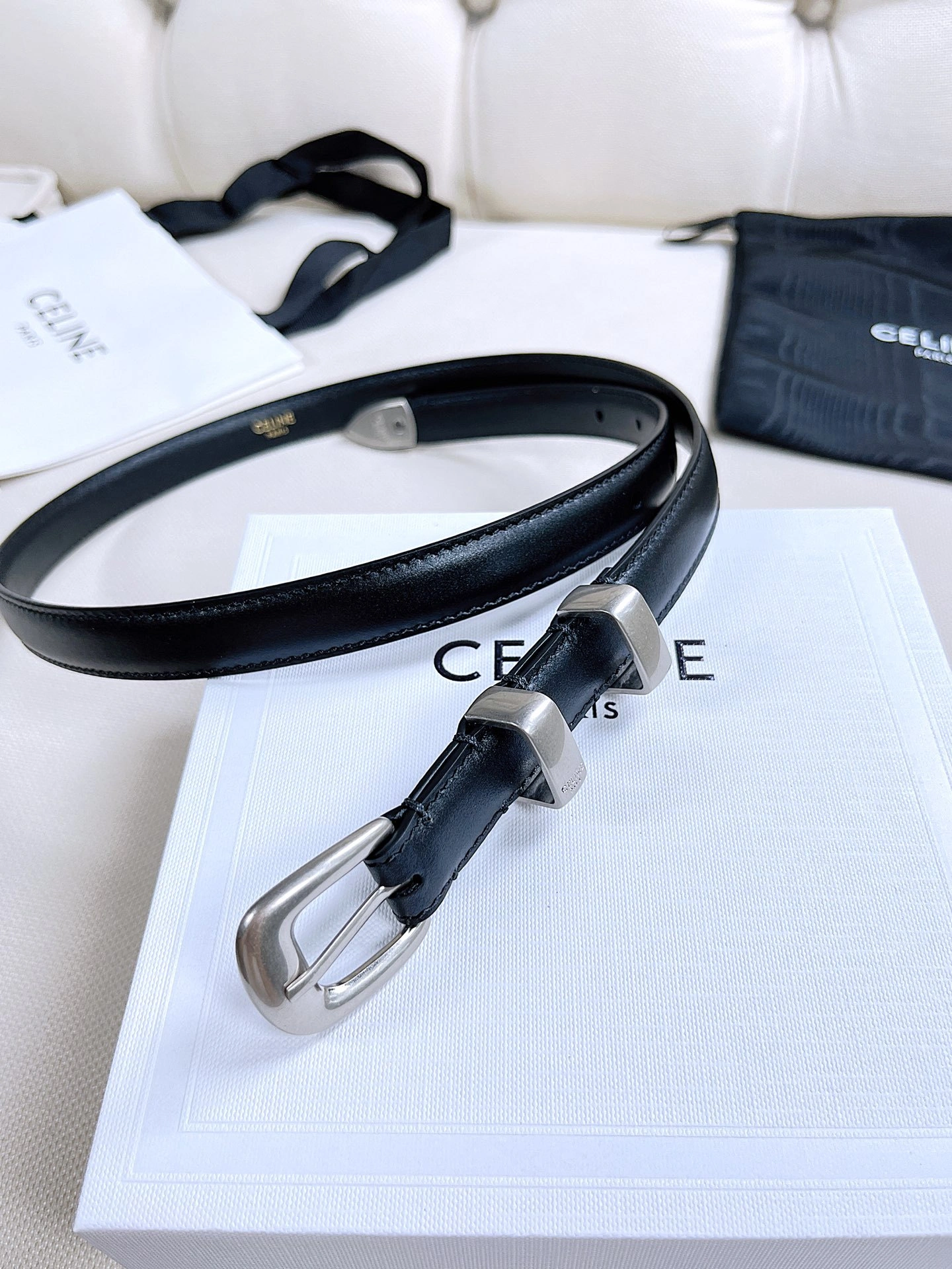 Barbara-- 18mm A23 item:C-S323B2564