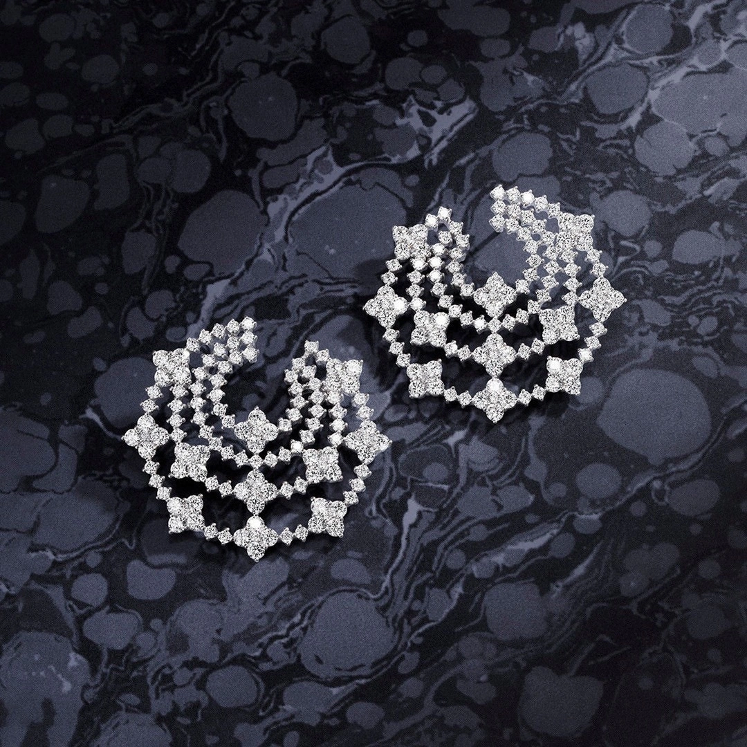 Barbara-- 1p7 earrings item : E-S092J2933H