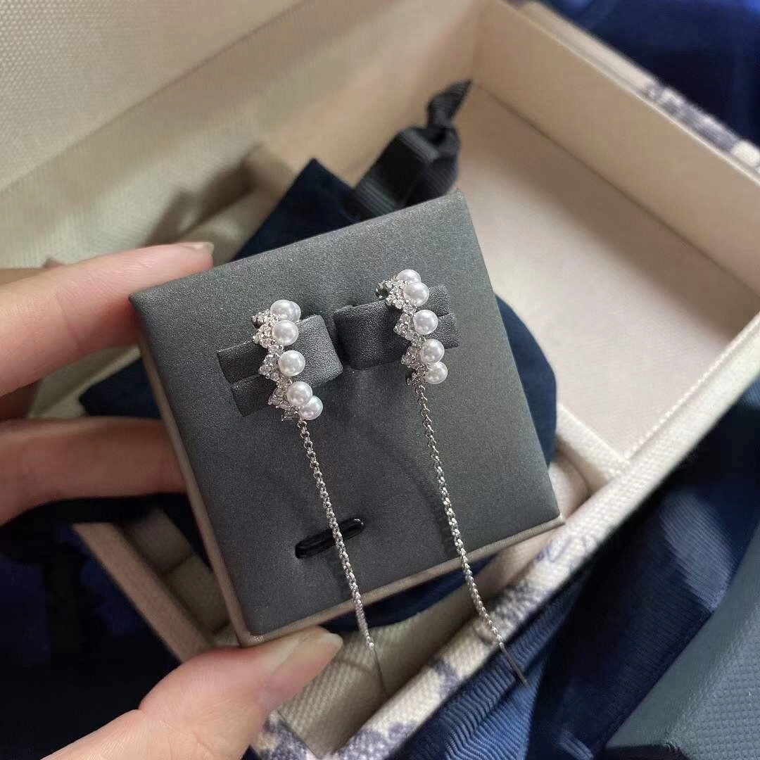Barbara-- 1p7 earrings item : E-S092J3112H
