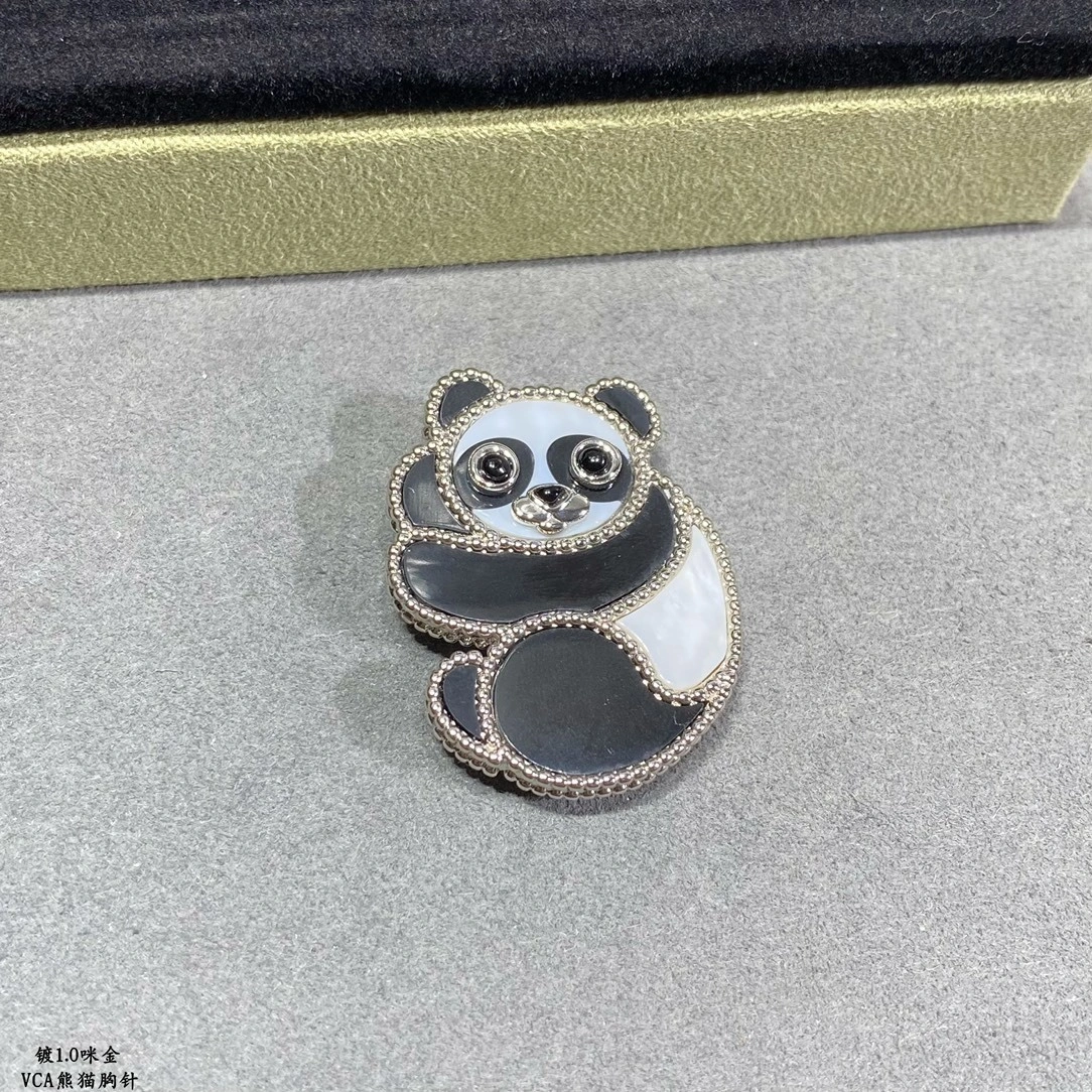 Barbara-- 1rp58s brooches gold item : E-S092J3142H