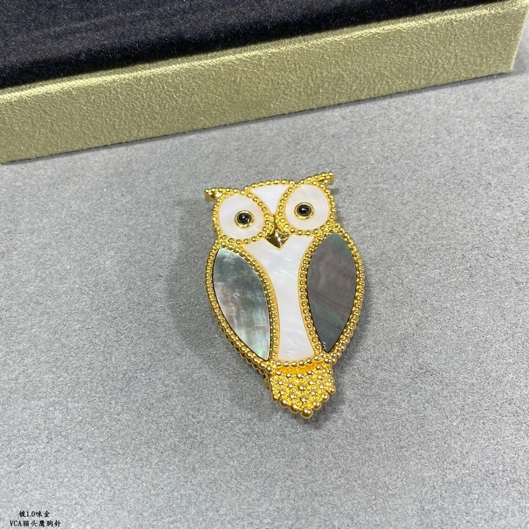 Barbara-- 1rp58s brooches gold item : E-S092J3144H