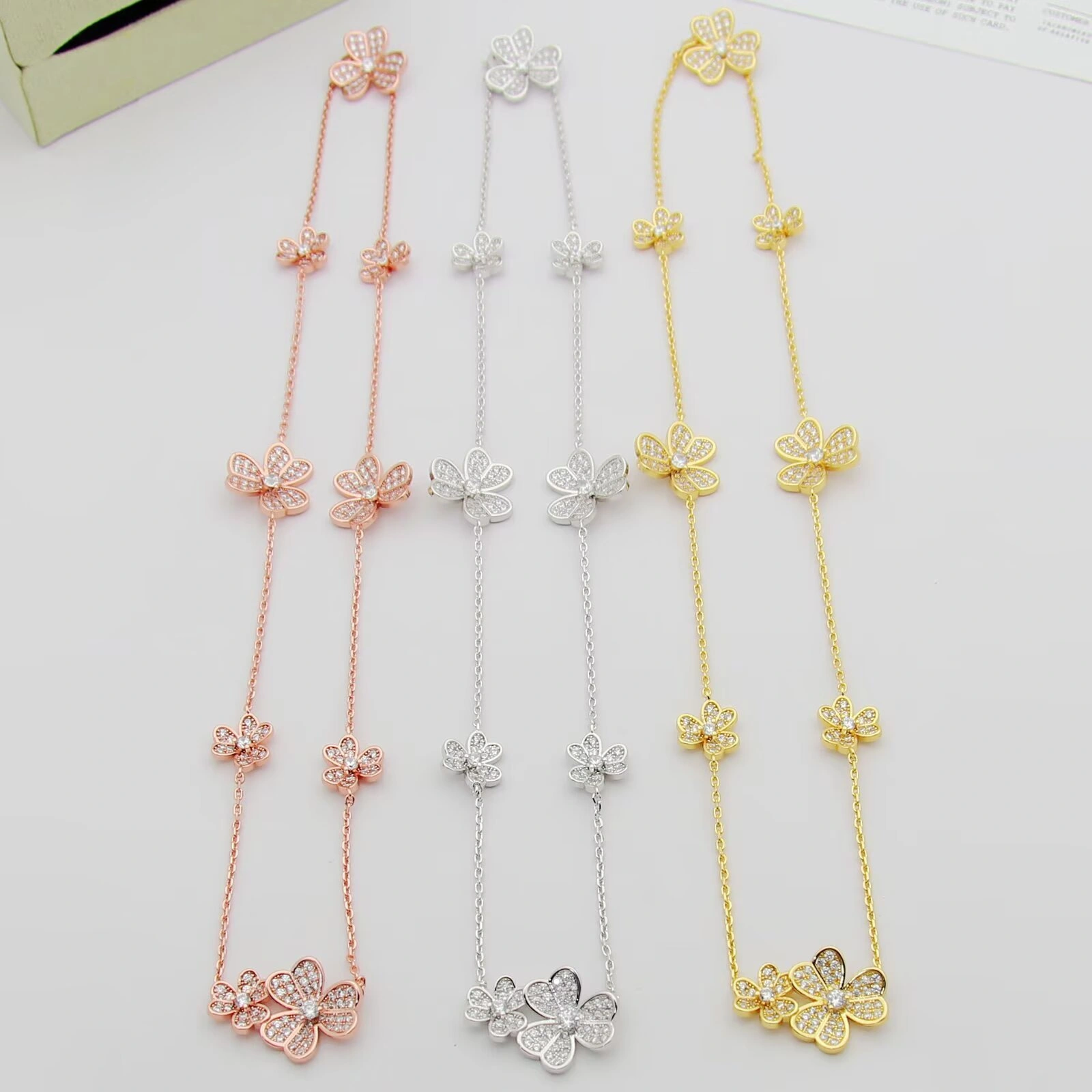 Barbara-- 1rp58s necklace 3colour item : E-S092J3012-3H