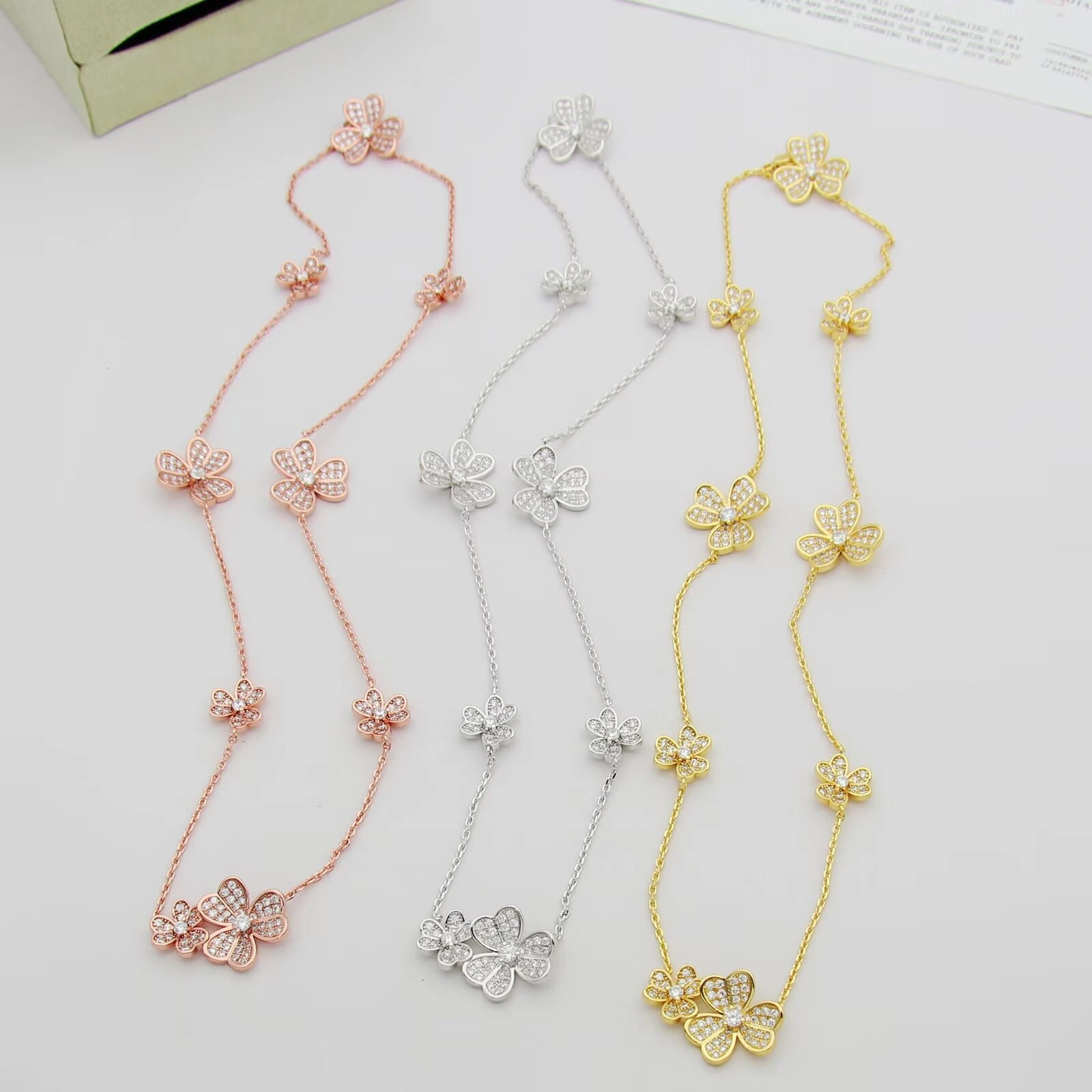 Barbara-- 1rp58s necklace 3colour item : E-S092J3012-3H