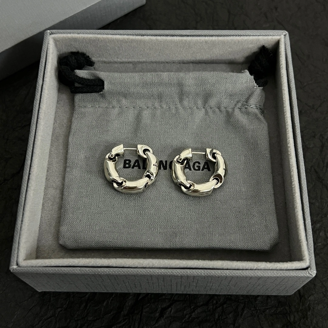 Barbara-- 218593i161 earrings 2Colour item : E-S092K0950-2H