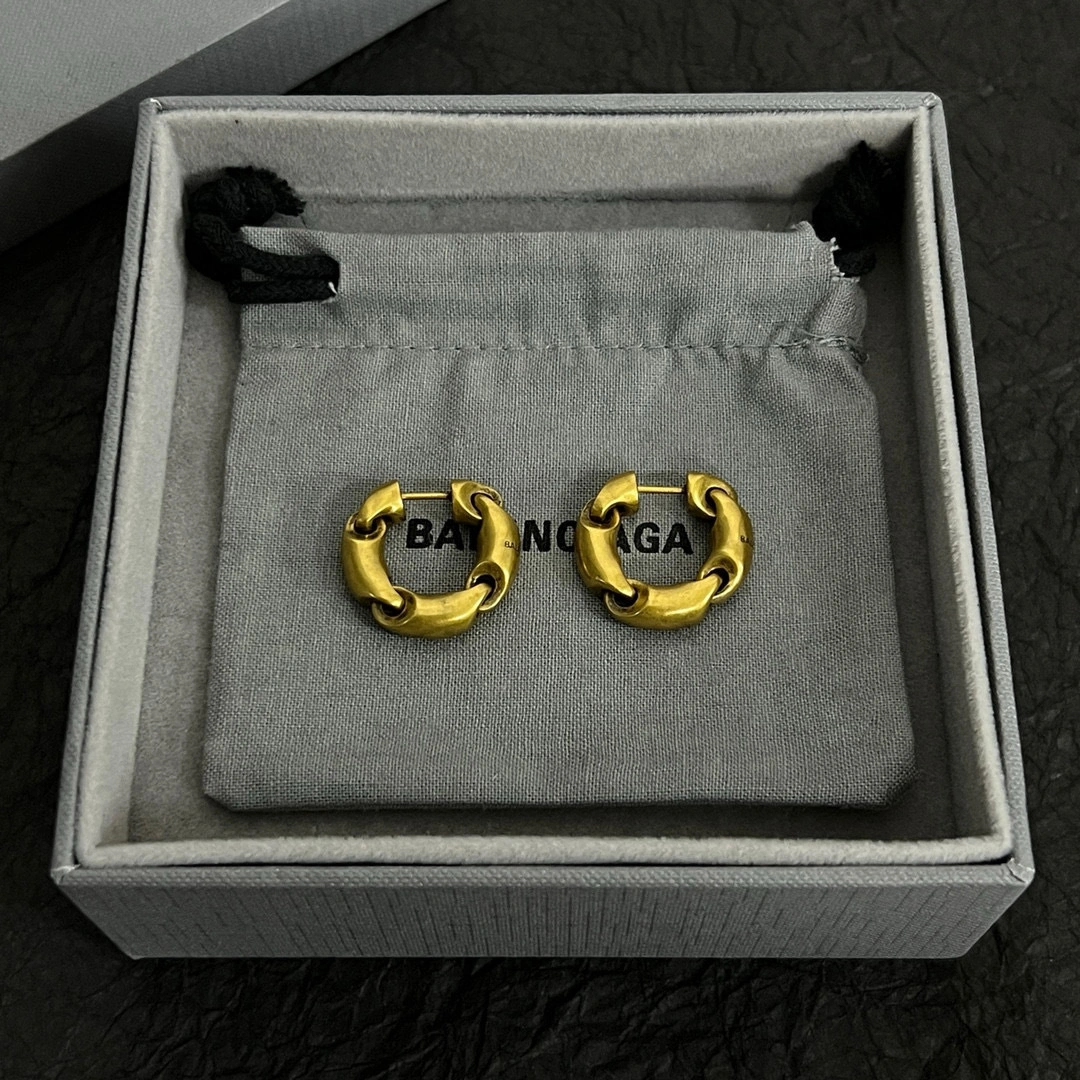 Barbara-- 218593i161 earrings 2Colour item : E-S092K0950-2H