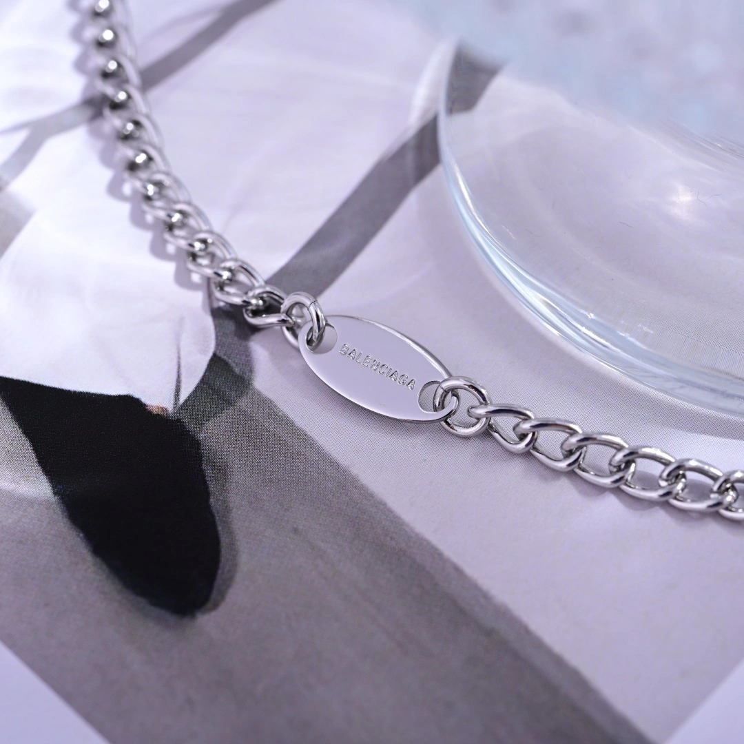 Barbara-- 218593i161 necklace item : E-S092J3033H