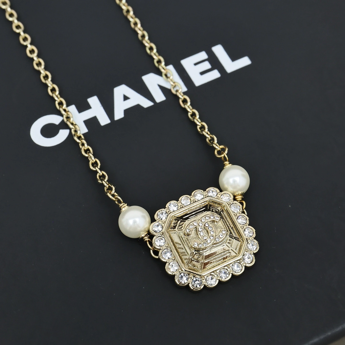 Barbara-- 3h1958 25 necklace item:E-S092L1422H