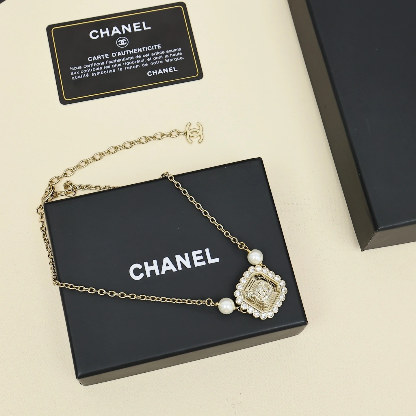 Barbara-- 3h1958 25 necklace item:E-S092L1422H