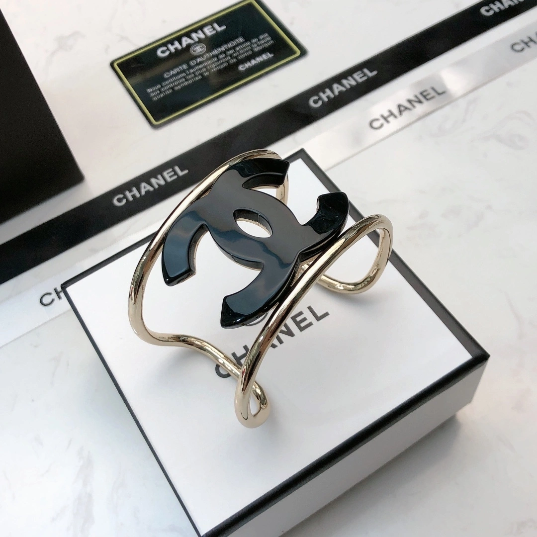 Barbara-- 3h1958 bracelet item : E-S092K0831H