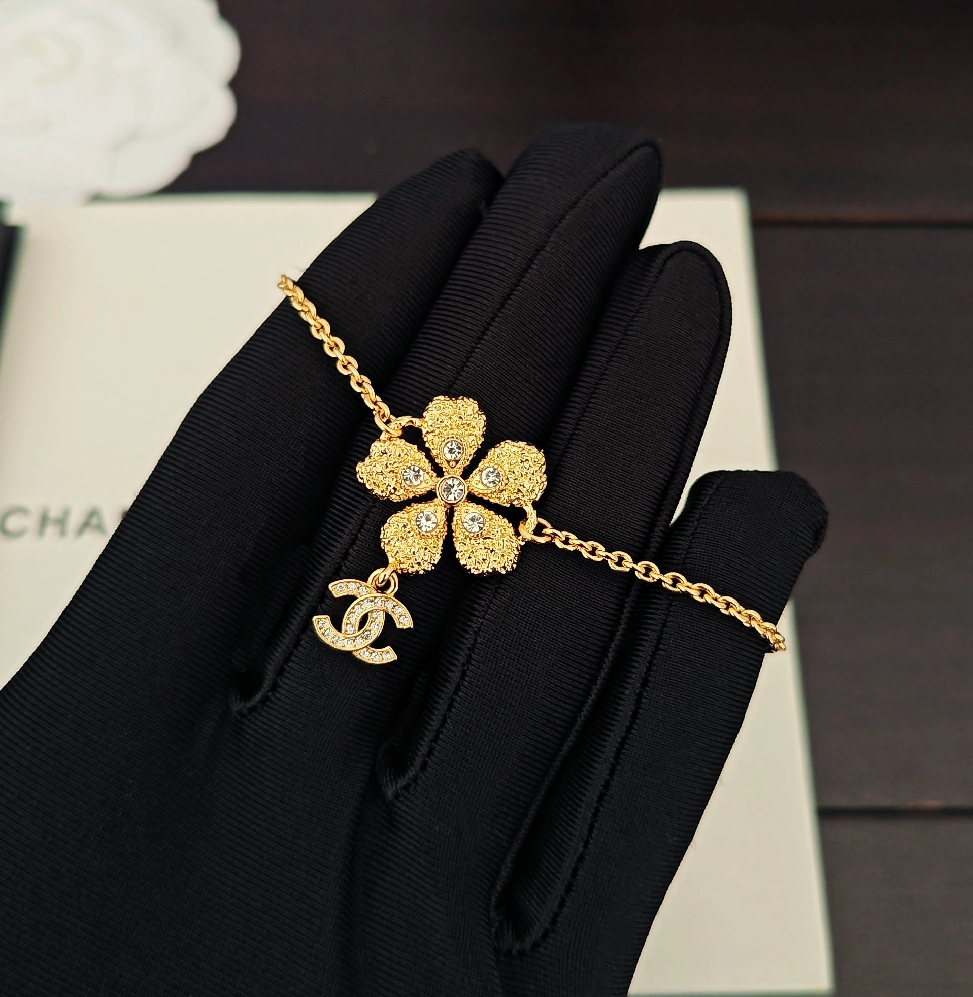 Barbara-- 3h1958 bracelet item:F-S092A1030H