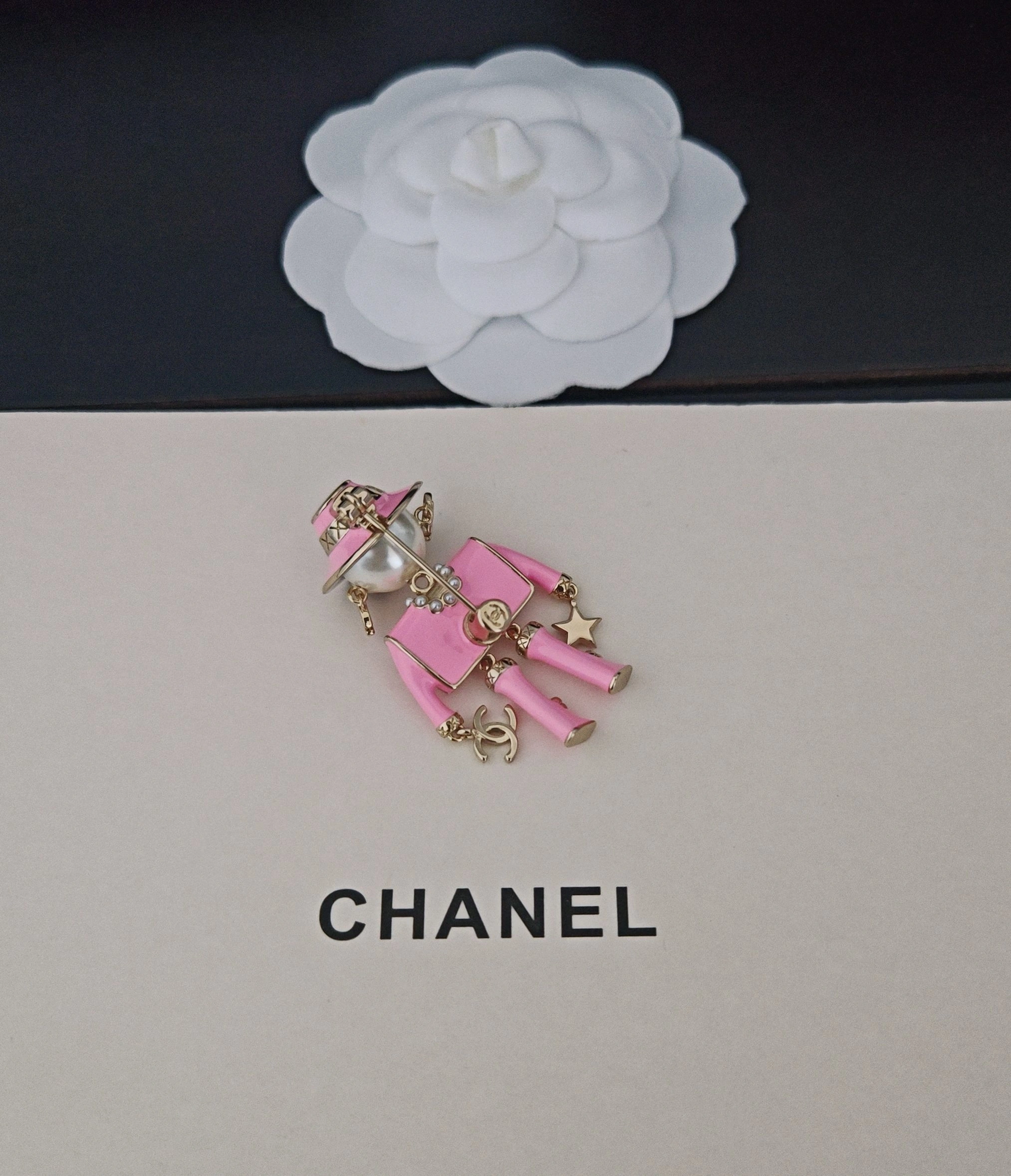 Barbara-- 3h1958 brooches item : E-S092J3104H