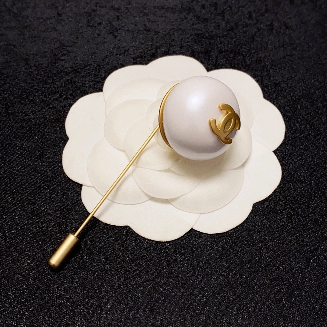 Barbara-- 3h1958 brooches item:E-S092L1428H