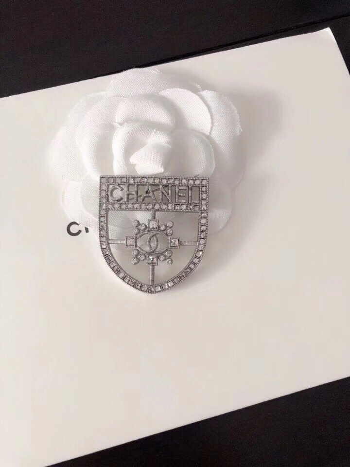 Barbara-- 3h1958 brooches item:E-S092L3137H