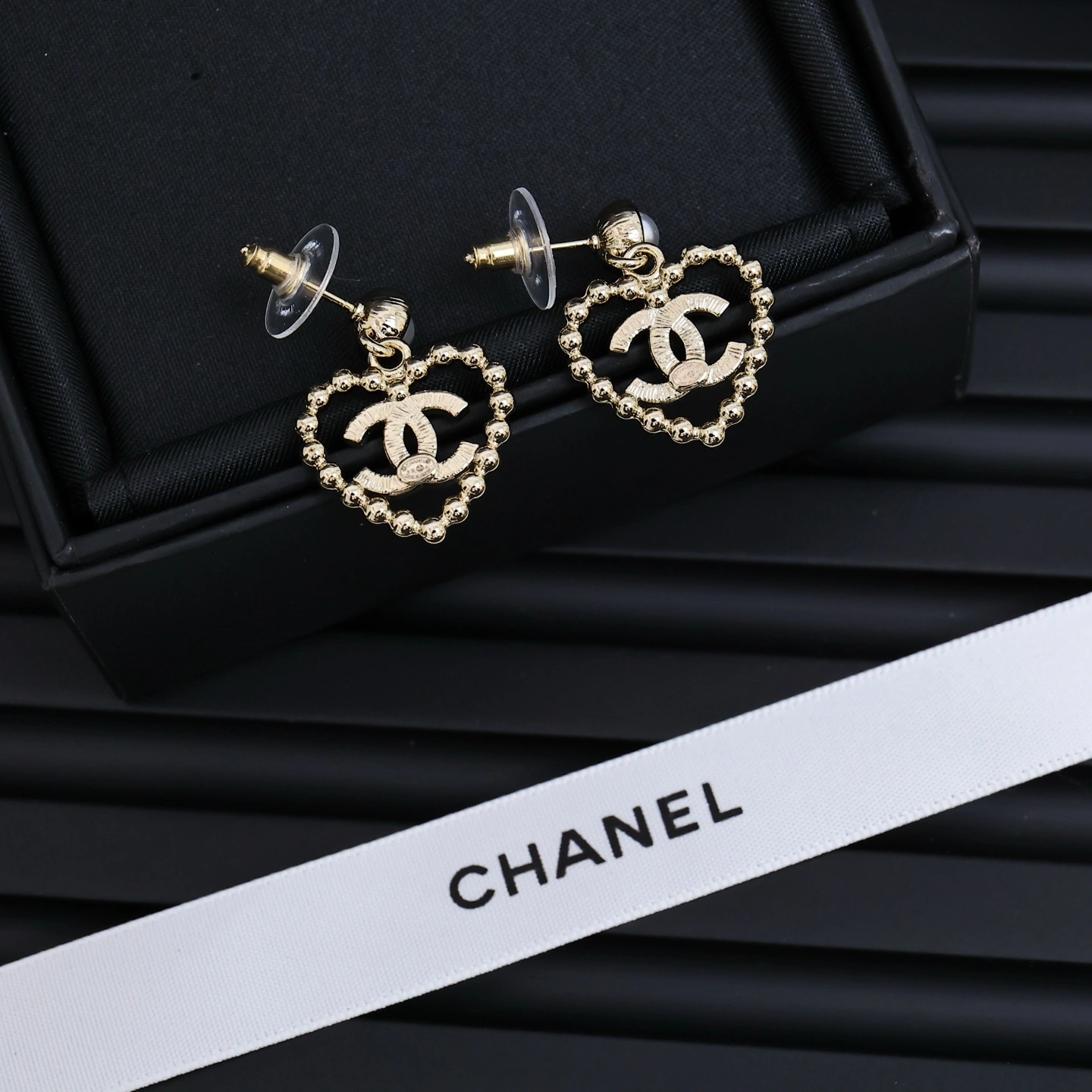 Barbara-- 3h1958 earrings 2Colour item : E-S092K1110-2H