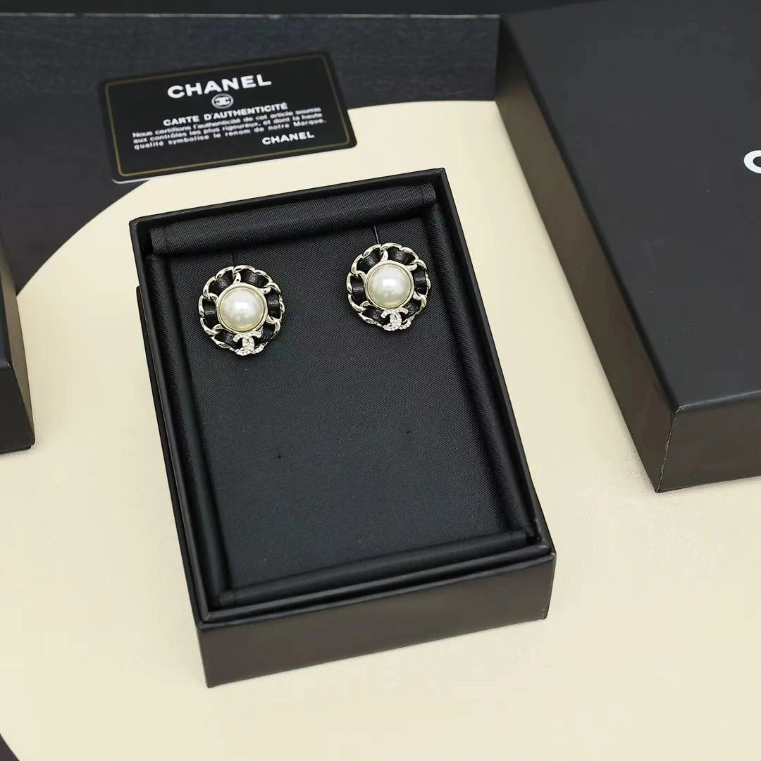 Barbara-- 3h1958 earrings item : E-S006K0110H