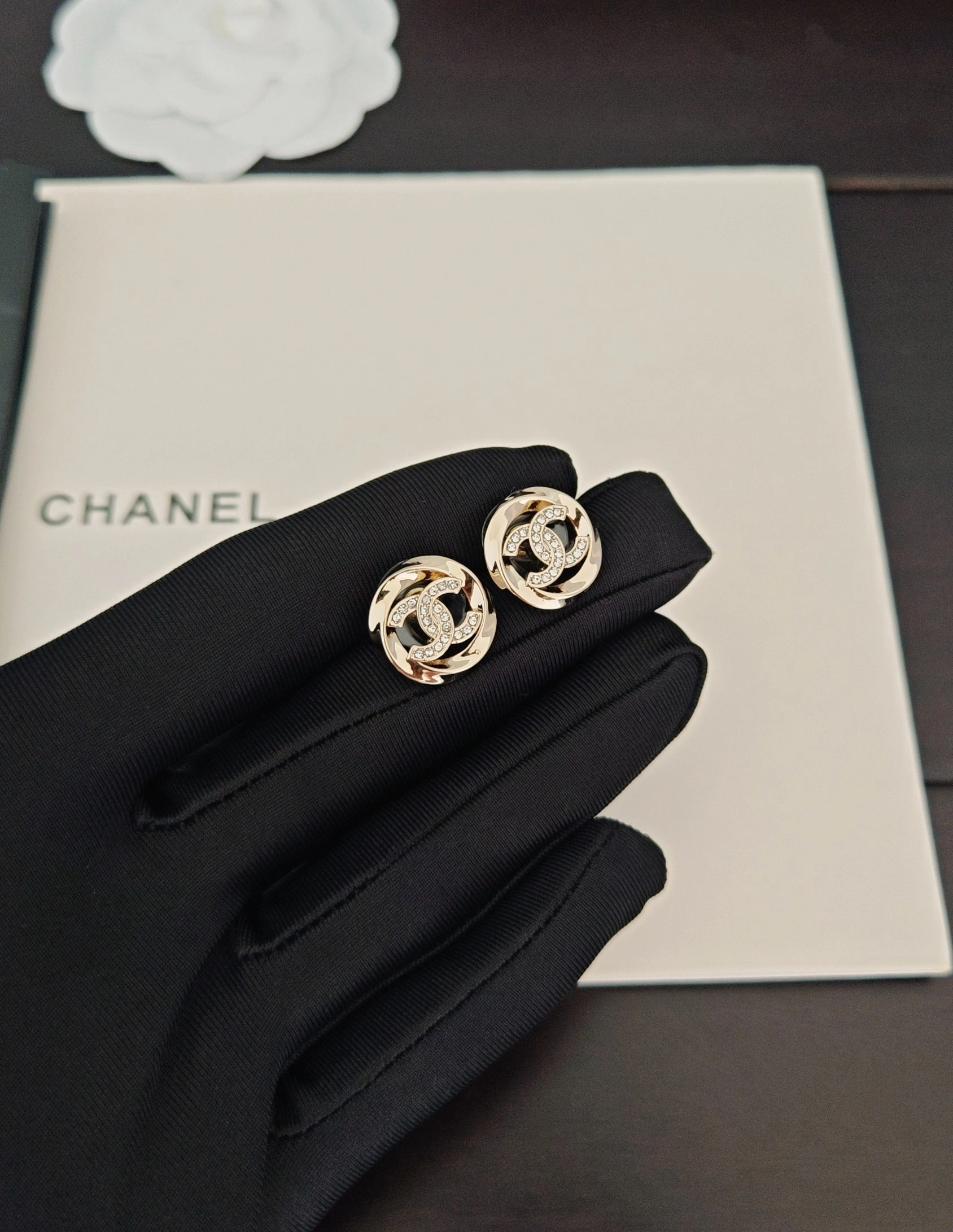 Barbara-- 3h1958 earrings item : E-S092J2841H