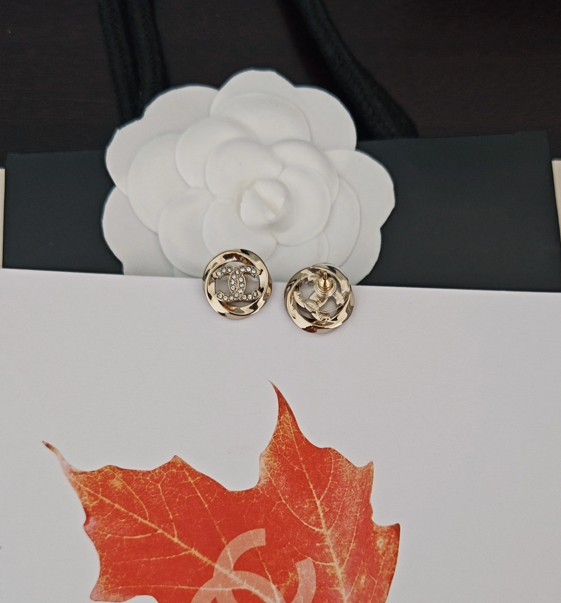 Barbara-- 3h1958 earrings item : E-S092J2841H