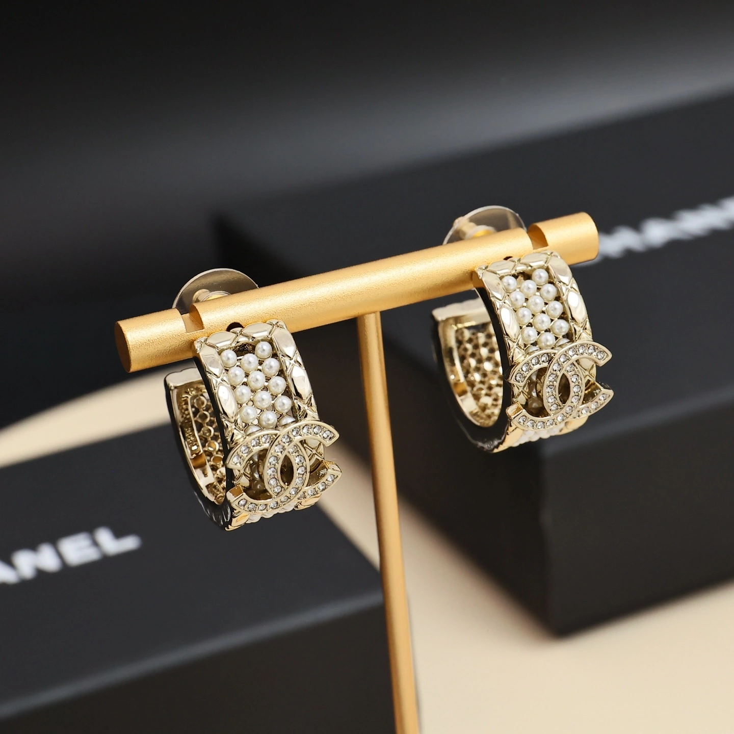 Barbara-- 3h1958 earrings item : E-S092J2943H