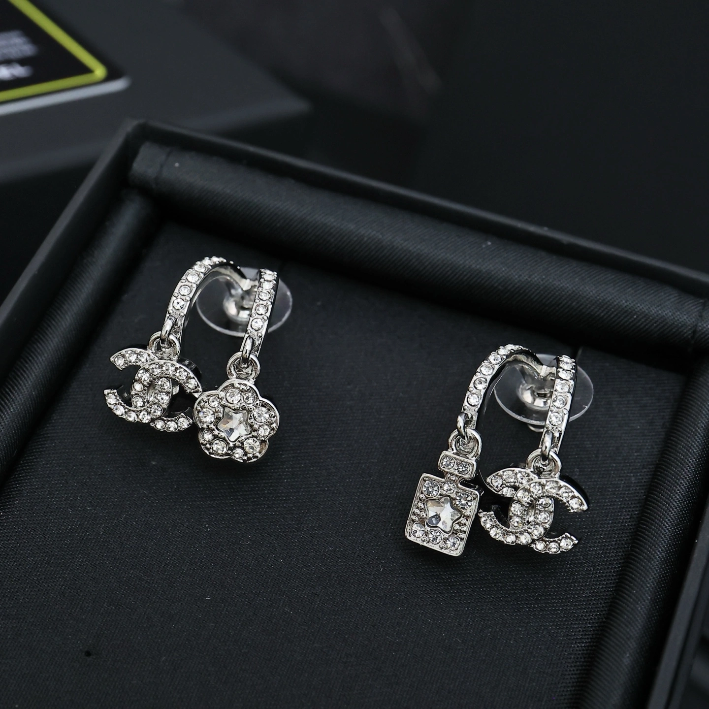 Barbara-- 3h1958 earrings item : E-S092J2945H