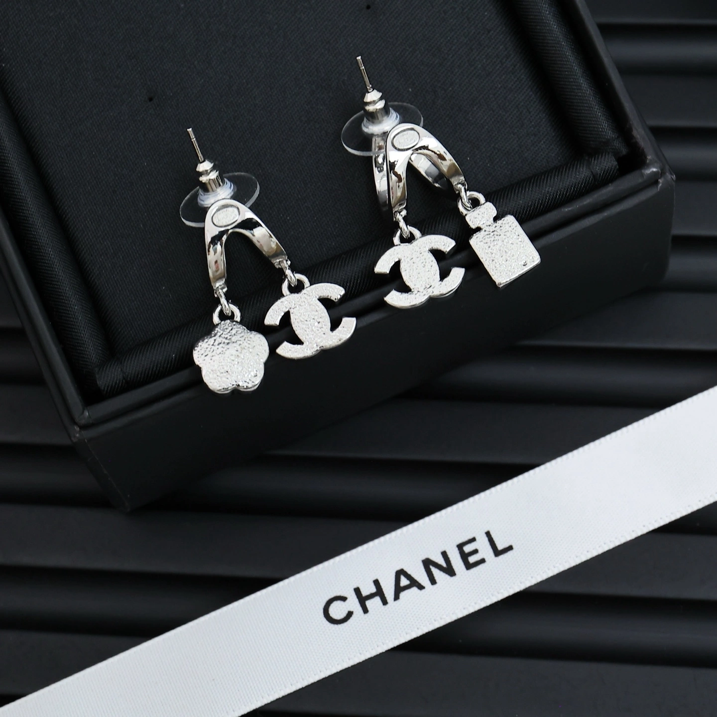 Barbara-- 3h1958 earrings item : E-S092J2945H