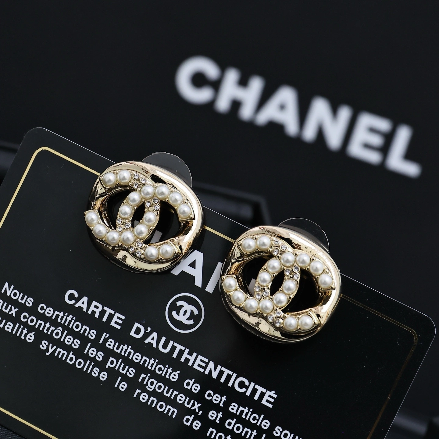 Barbara-- 3h1958 earrings item : E-S092J3029H