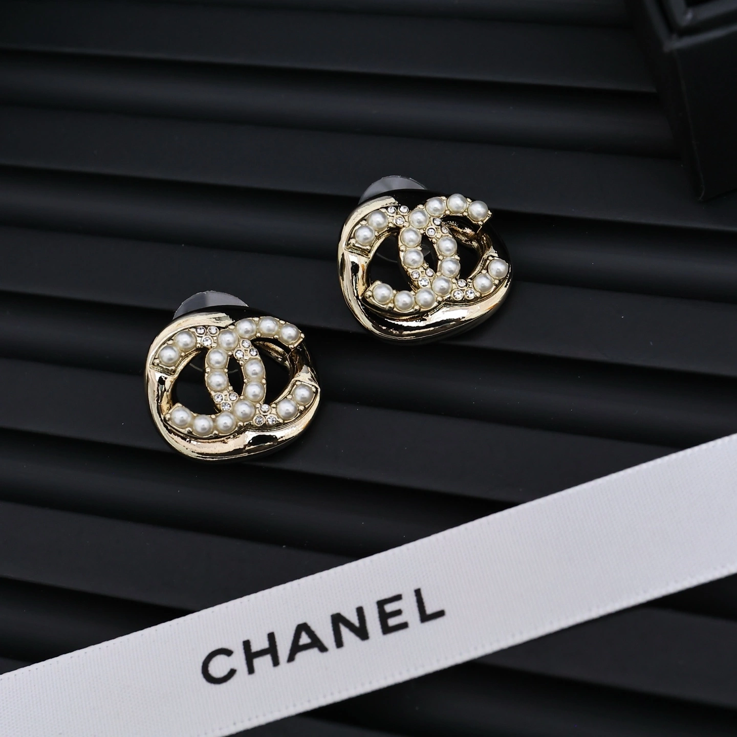 Barbara-- 3h1958 earrings item : E-S092J3029H