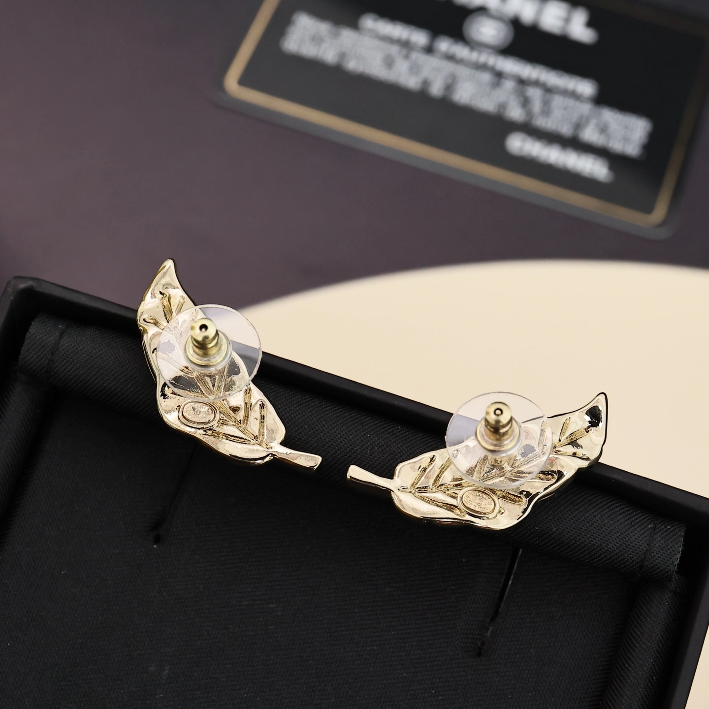 Barbara-- 3h1958 earrings item : E-S092K1113H