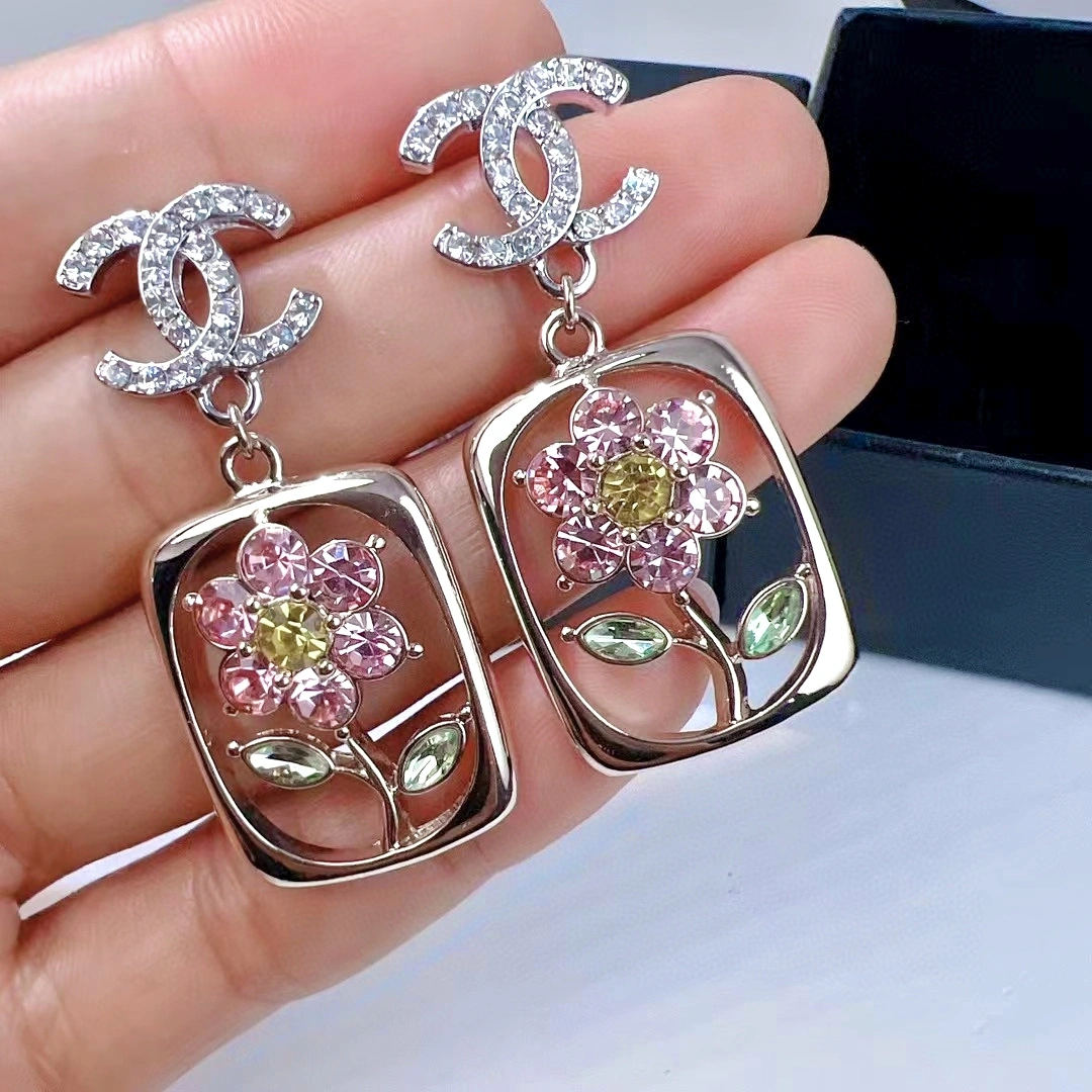 Barbara-- 3h1958 earrings item:E-S092J1234H