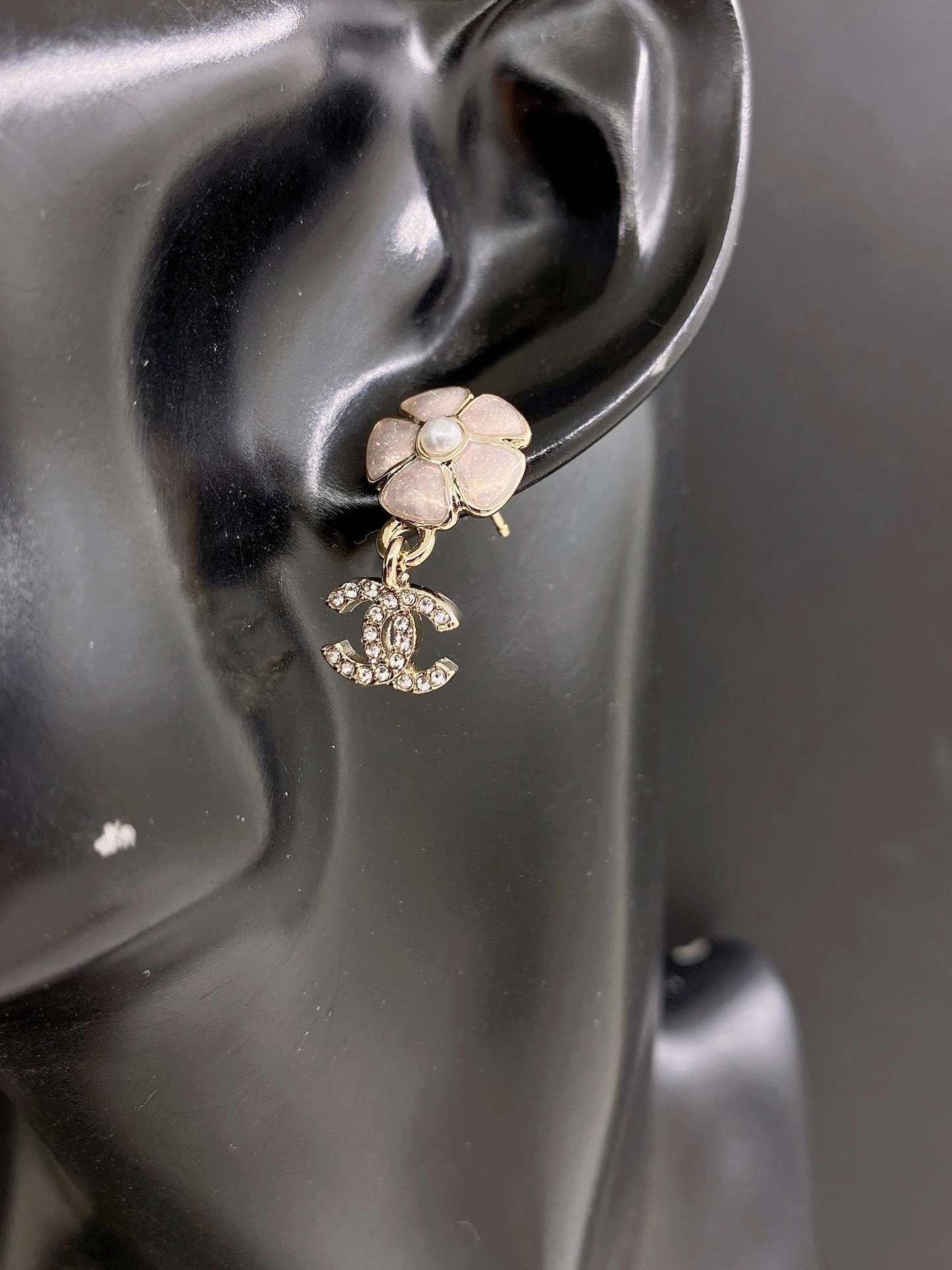 Barbara-- 3h1958 earrings item:F-S092A1031H