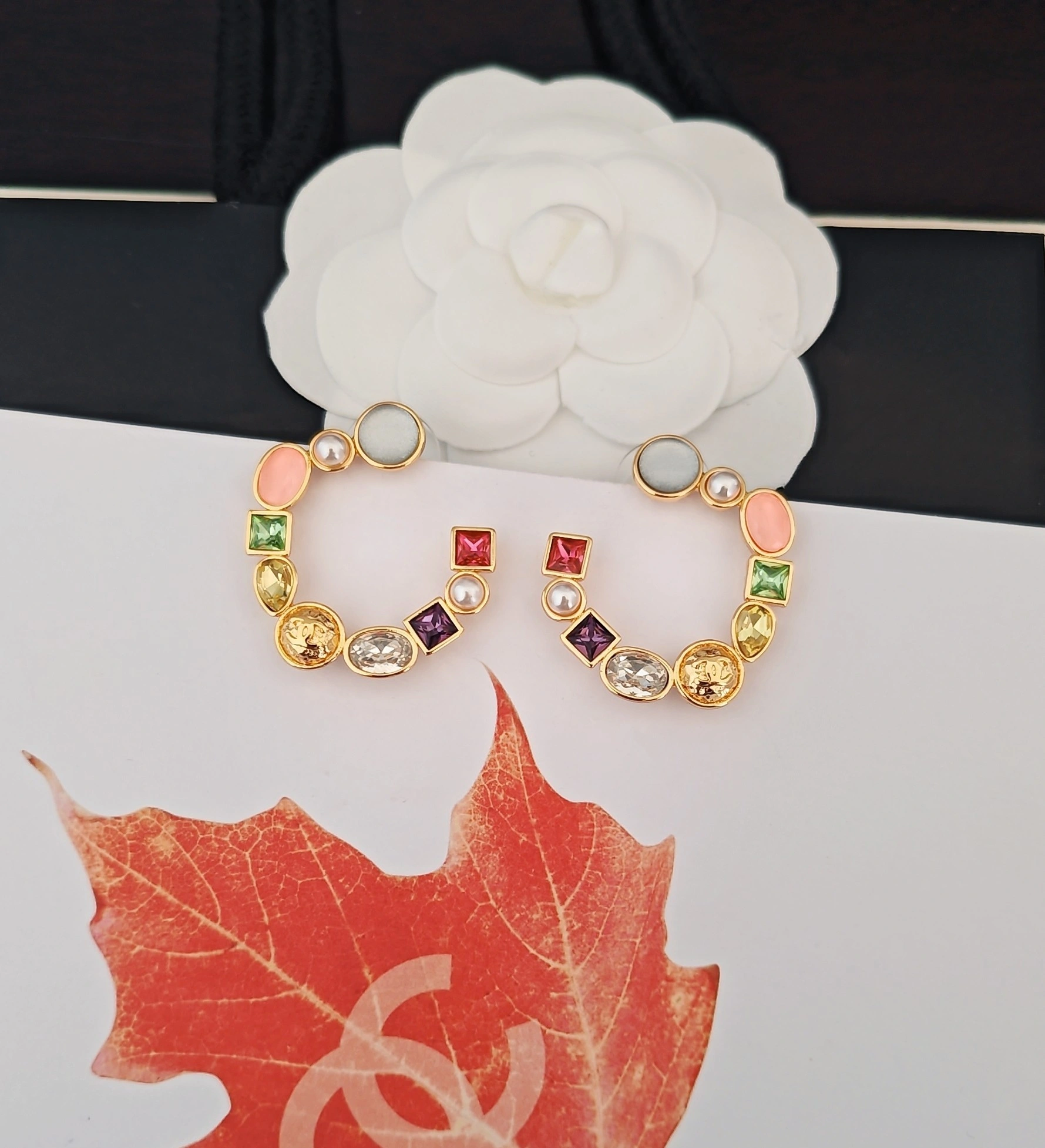 Barbara-- 3h1958 earrings item:F-S092A1032H