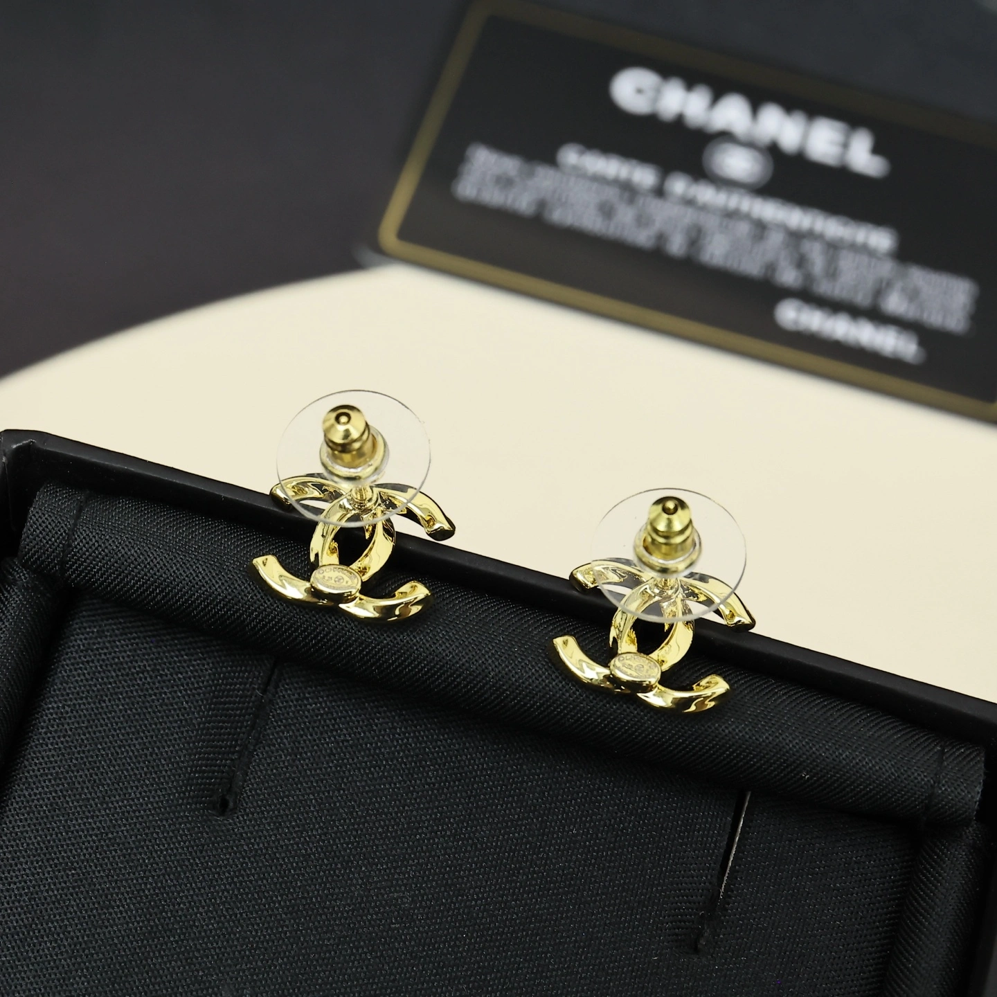 Barbara-- 3h1958 earrings item:F-S092A1036H