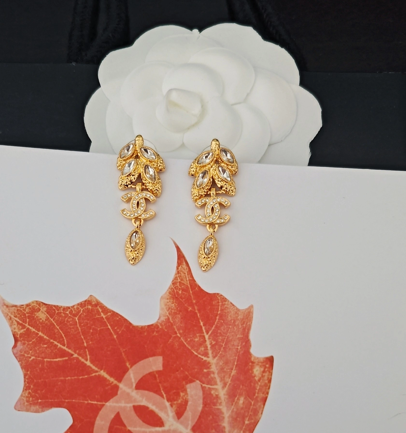 Barbara-- 3h1958 earrings item:F-S092A1037H
