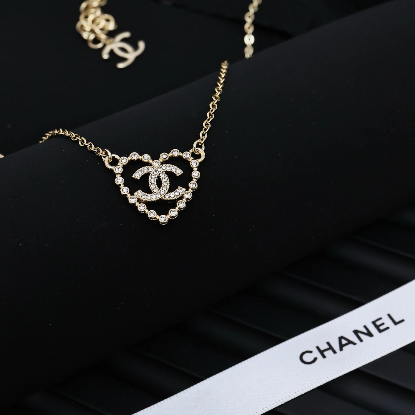 Barbara-- 3h1958 necklace 2Colour item : E-S092K1104-2H