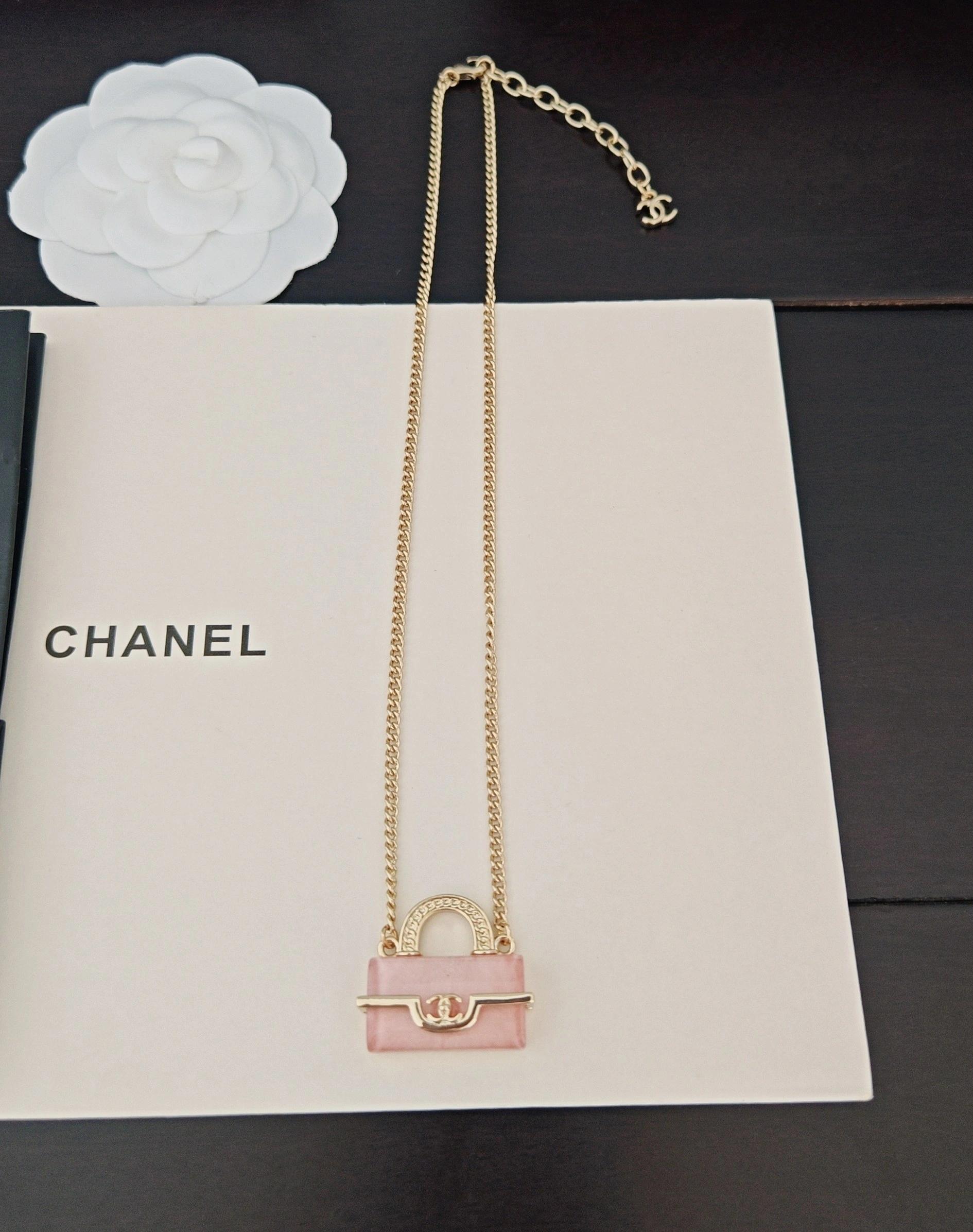 Barbara-- 3h1958 necklace item : E-S092J3105H