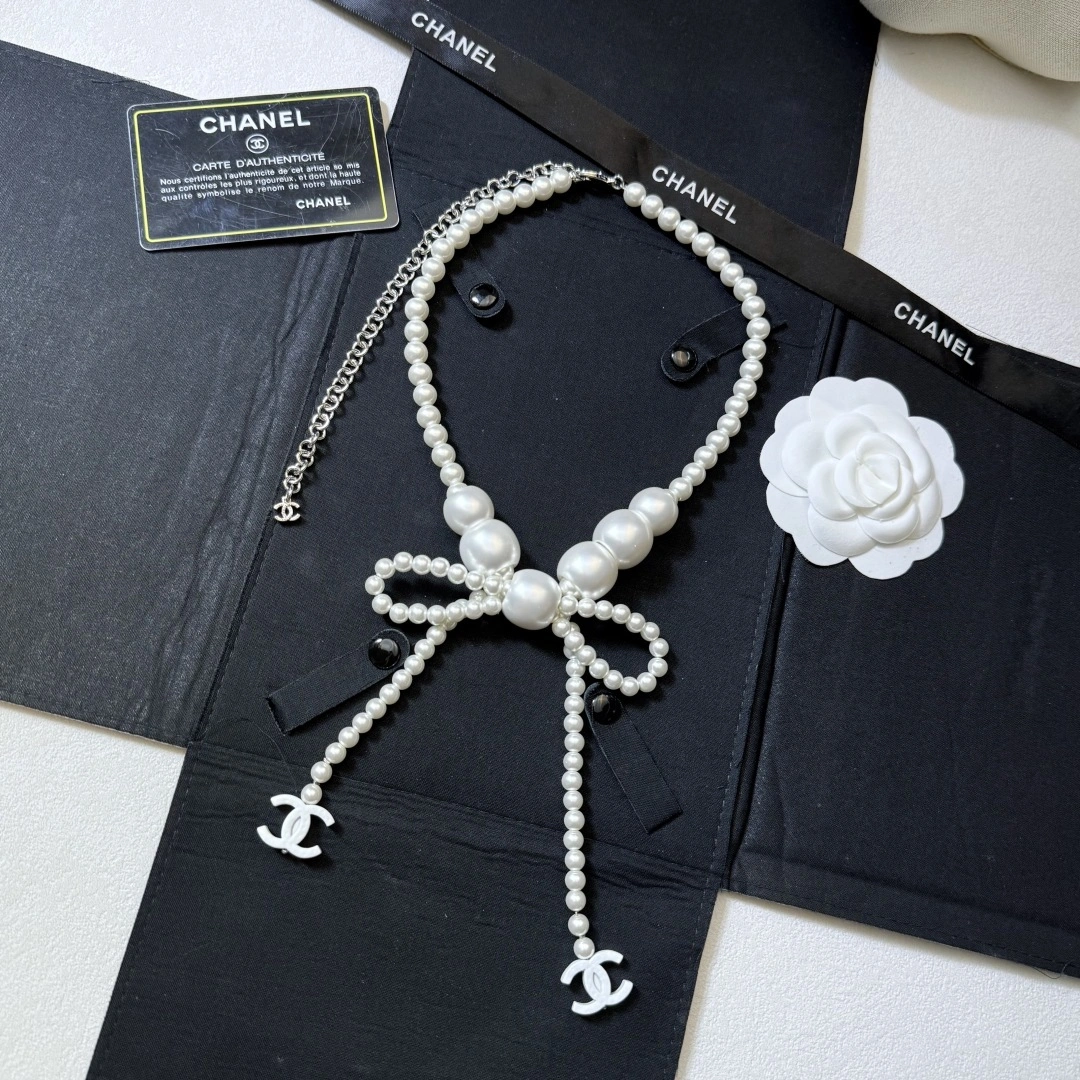 Barbara-- 3h1958 necklace item : E-S092J3107H