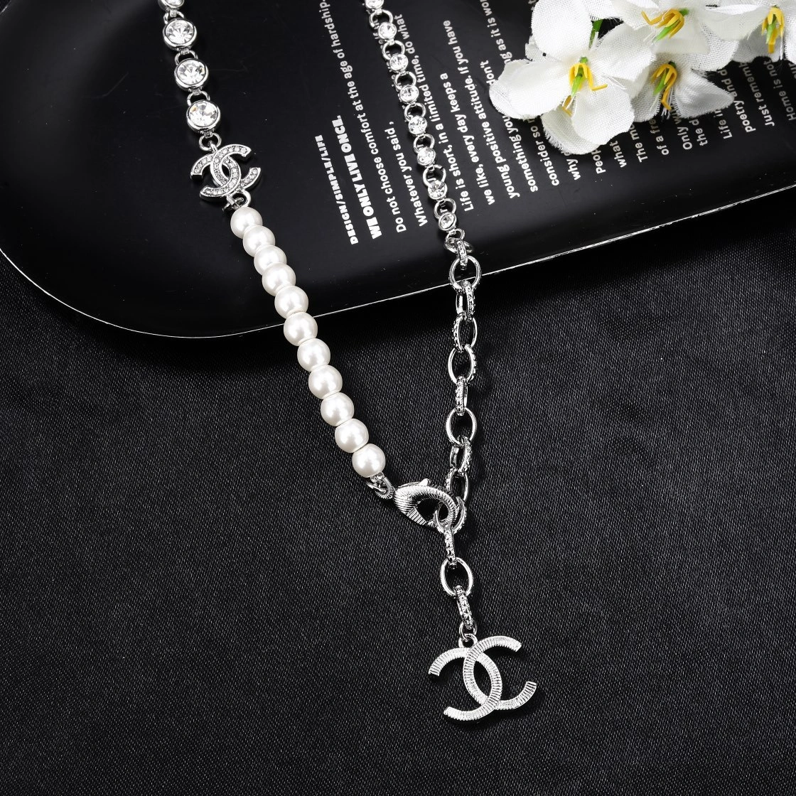 Barbara-- 3h1958 necklace item : E-S092K0109H