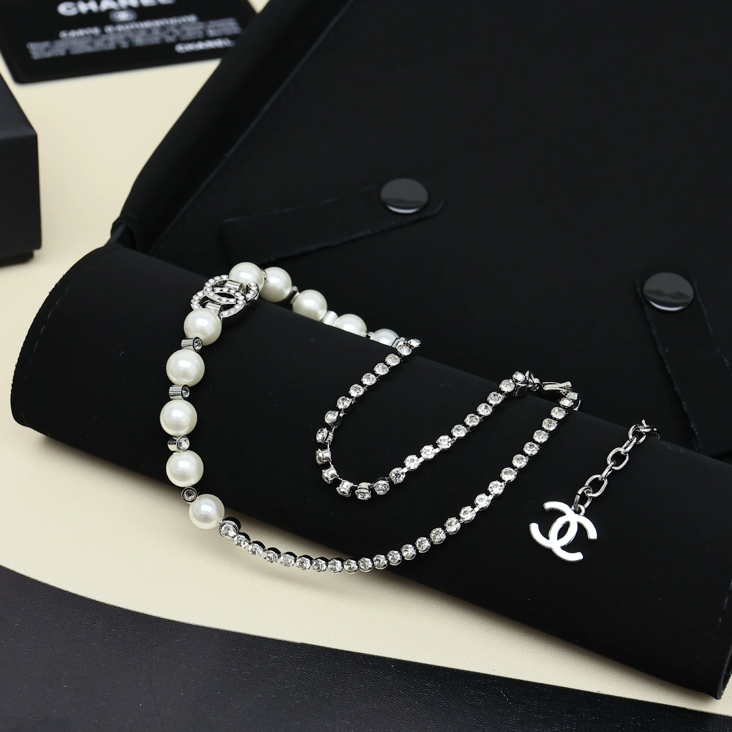 Barbara-- 3h1958 necklace item : E-S092K1105H