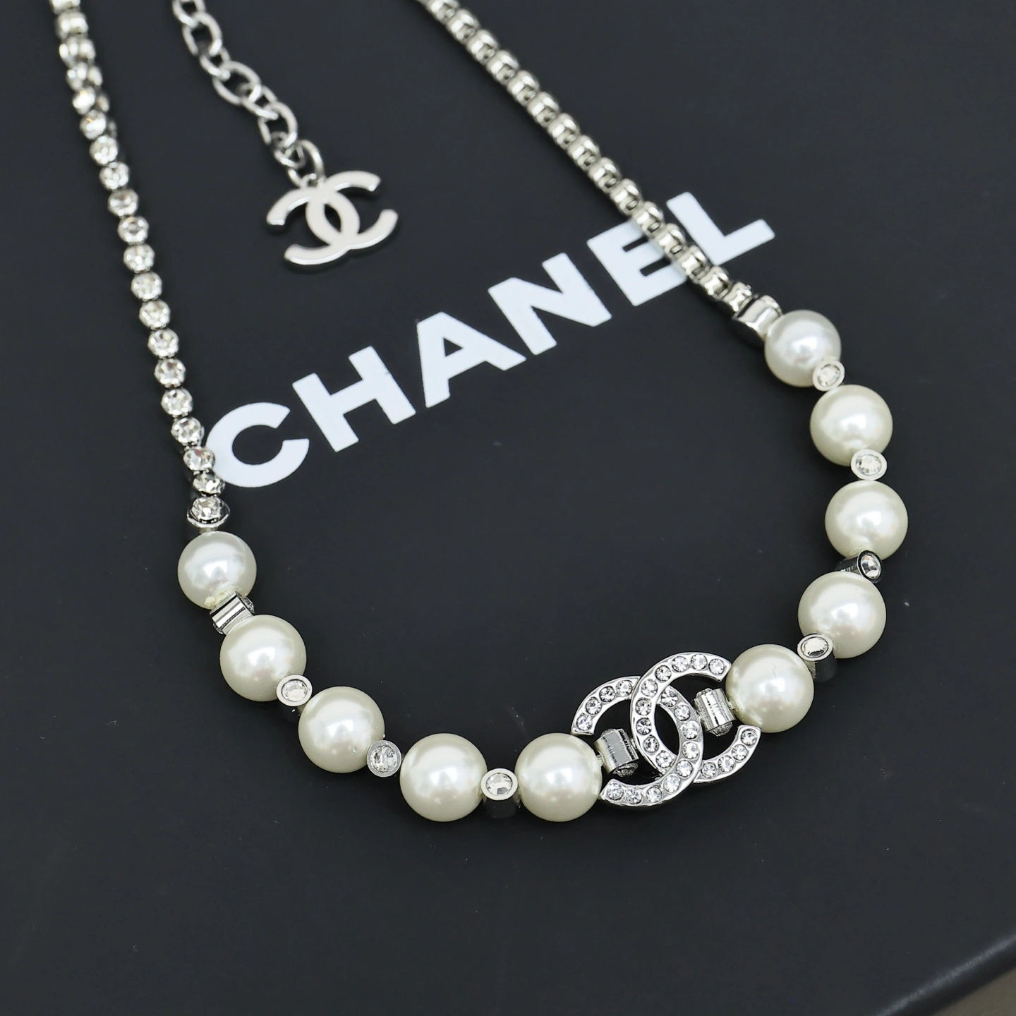 Barbara-- 3h1958 necklace item : E-S092K1105H