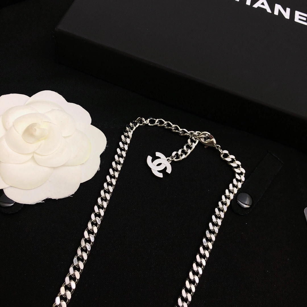 Barbara-- 3h1958 necklace item:E-S092J1231H