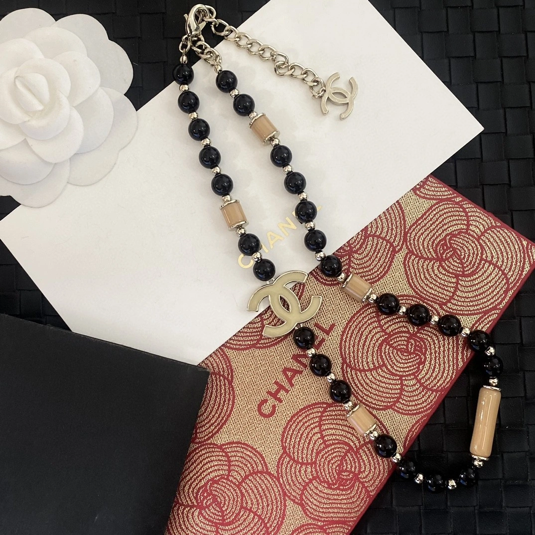 Barbara-- 3h1958 necklace item:E-S092J1236H
